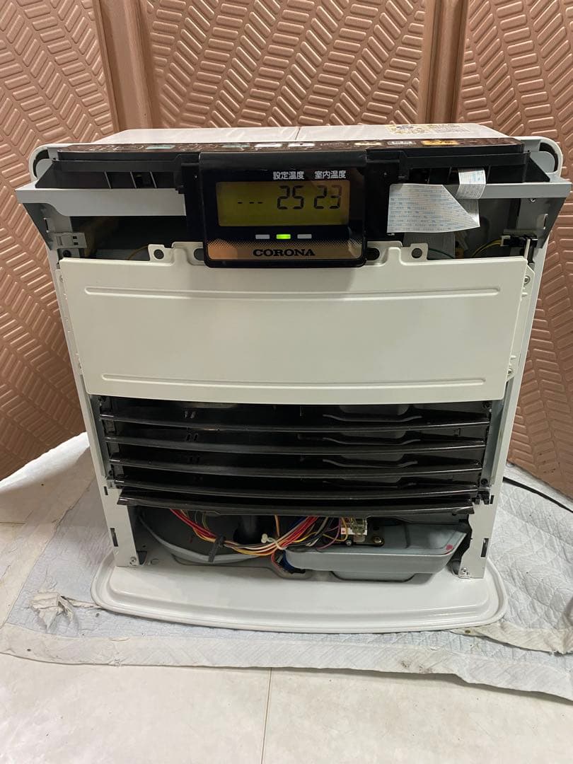 コロナ 石油ファンヒーター FH-VX3615BY 10-13畳 2015年製