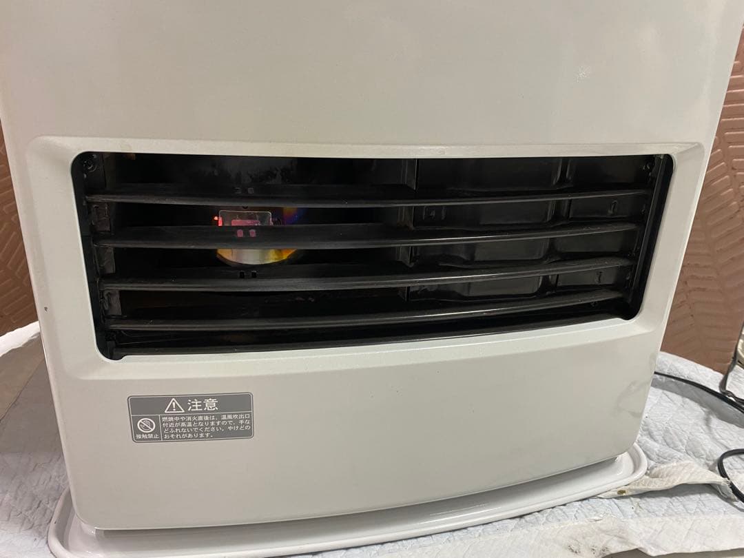 コロナ 石油ファンヒーター FH-VX3615BY 10-13畳 2015年製