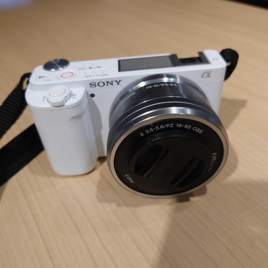 SONY ZV-E10 ホワイト + SELP1650 レンズ