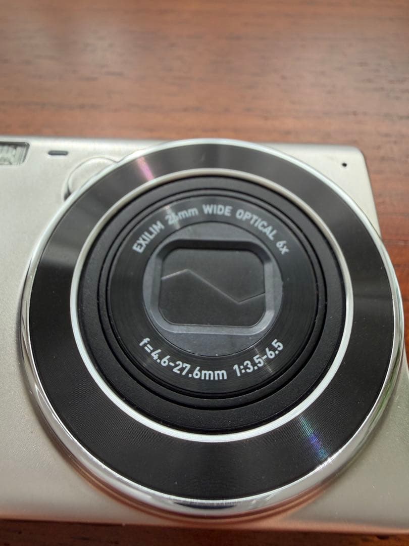 CASIO EXILIM EX-ZS35 2010万画素 6倍ズーム｜動作確認済