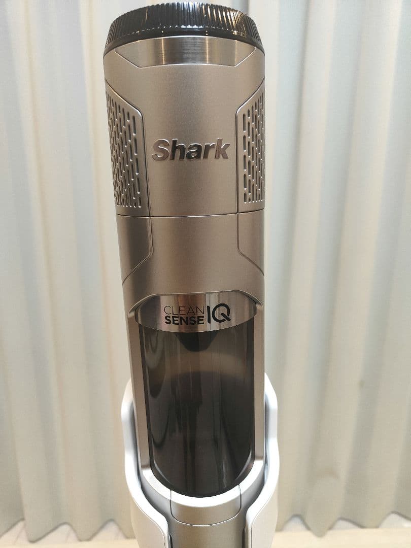 shark シャーク　Clean Sense iQ+ IW3241JSL 美品☆