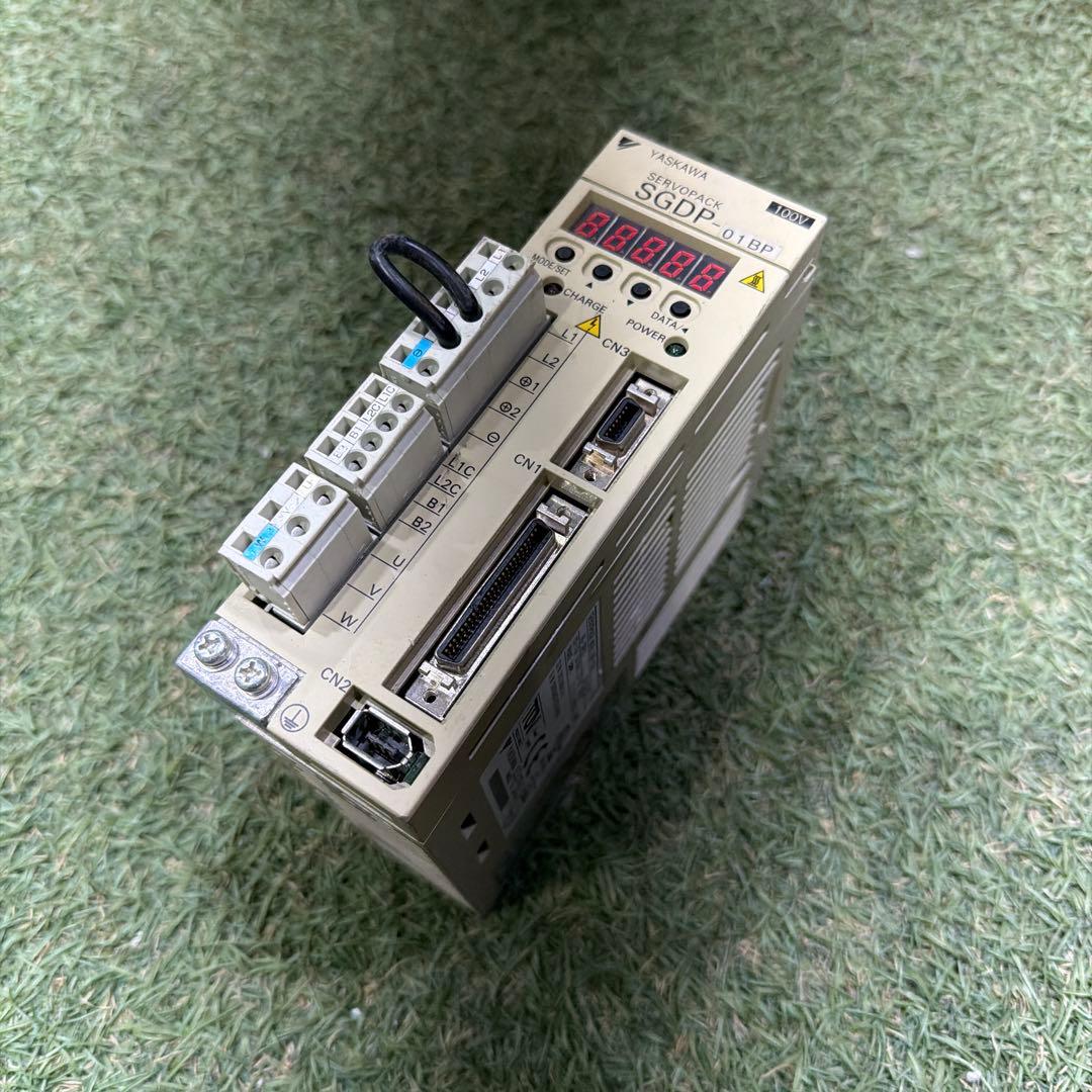 6A107 安川 サーボドライバ SGDP-01BP 動作保証　YASKAWA