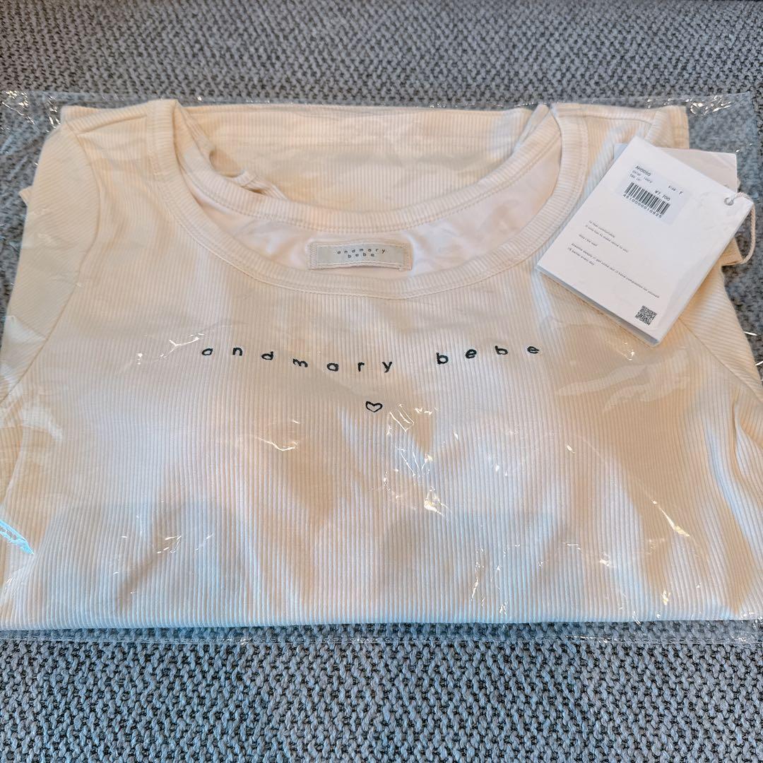 Mybebe logo tops アイボリー　店舗限定