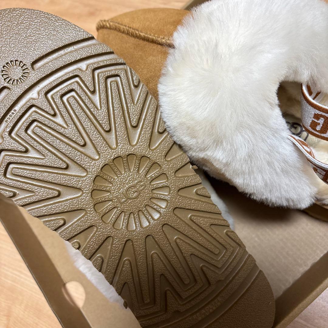 厚底UGG ベージュ スリッパ