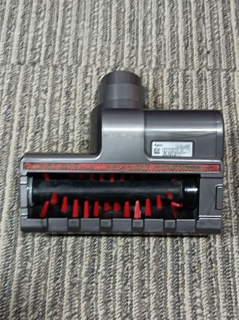 [八6461] ダイソン コードレスクリーナー SV11