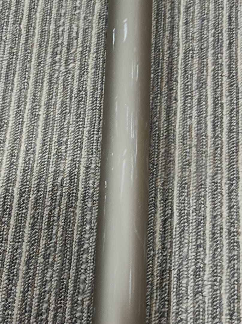 [八6461] ダイソン コードレスクリーナー SV11