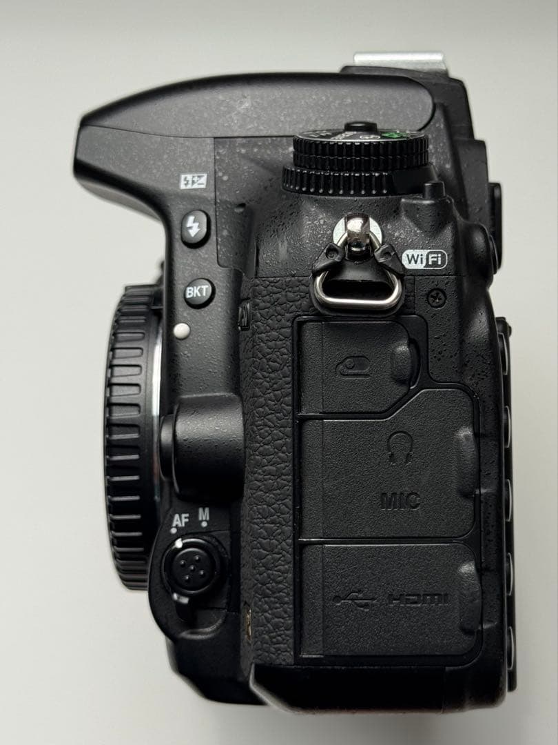 d*d様 Nikon ニコンD750 デジタル一眼レフカメラ　バッテリー　ストラ