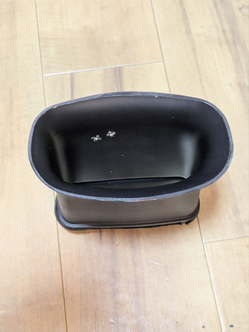 ＠　HKS エアインテークダクト 86 ZN6 12/4～21/10