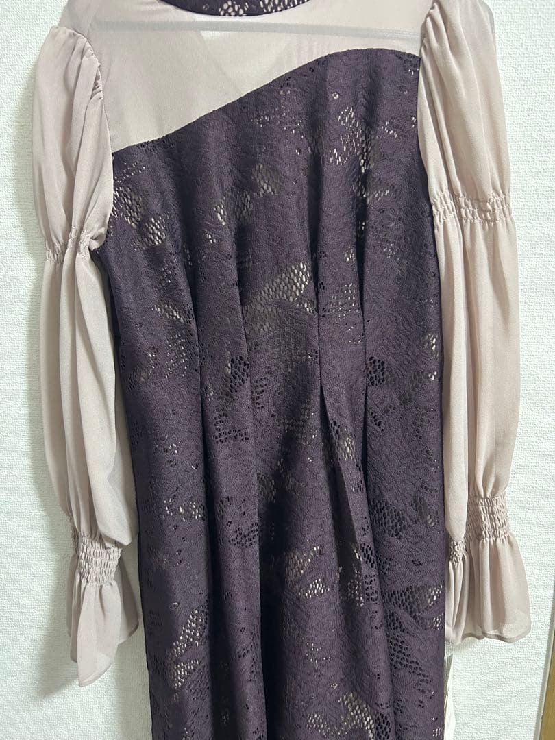 kana シャーリング キャンディー スリーブ アシンメトリー レース