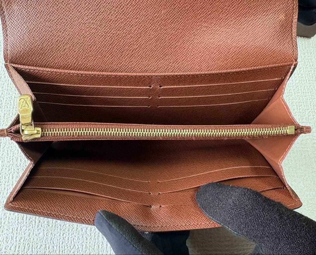 新型　ルイヴィトン モノグラム ポルトフォイユ サラ 長財布