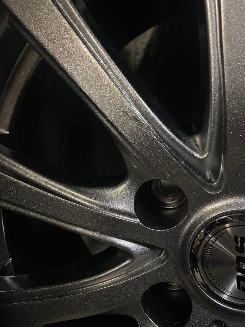 タイヤ・ホイール 4649