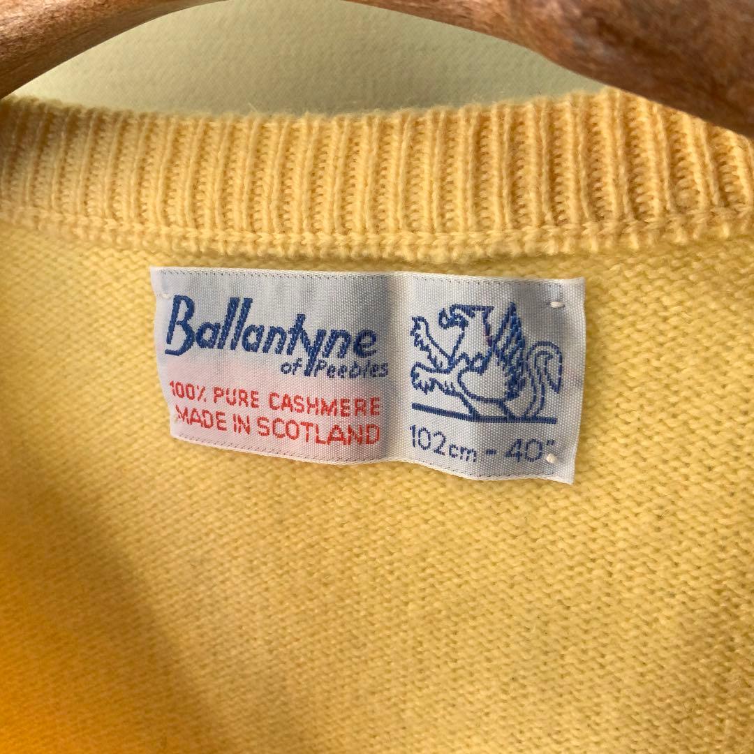 Ballantyneバランタイン カシミヤVネックニット 40 英国製 イエロー