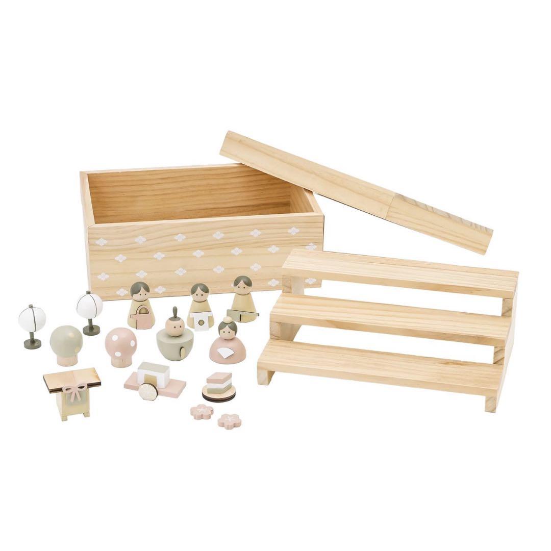 ジミンさま // サリュ ＊ ひなまつり 完売品【収納できる雛人形セット】