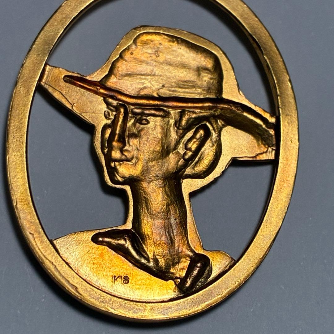 ペンダントトップ18金　6.4g