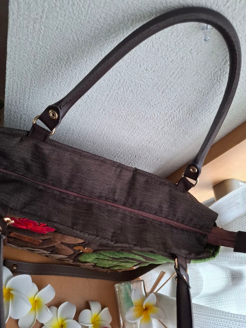 ハワイアンキルト　横長バッグ　ホヌ　2WAY　ホヌの革タグチャーム付き