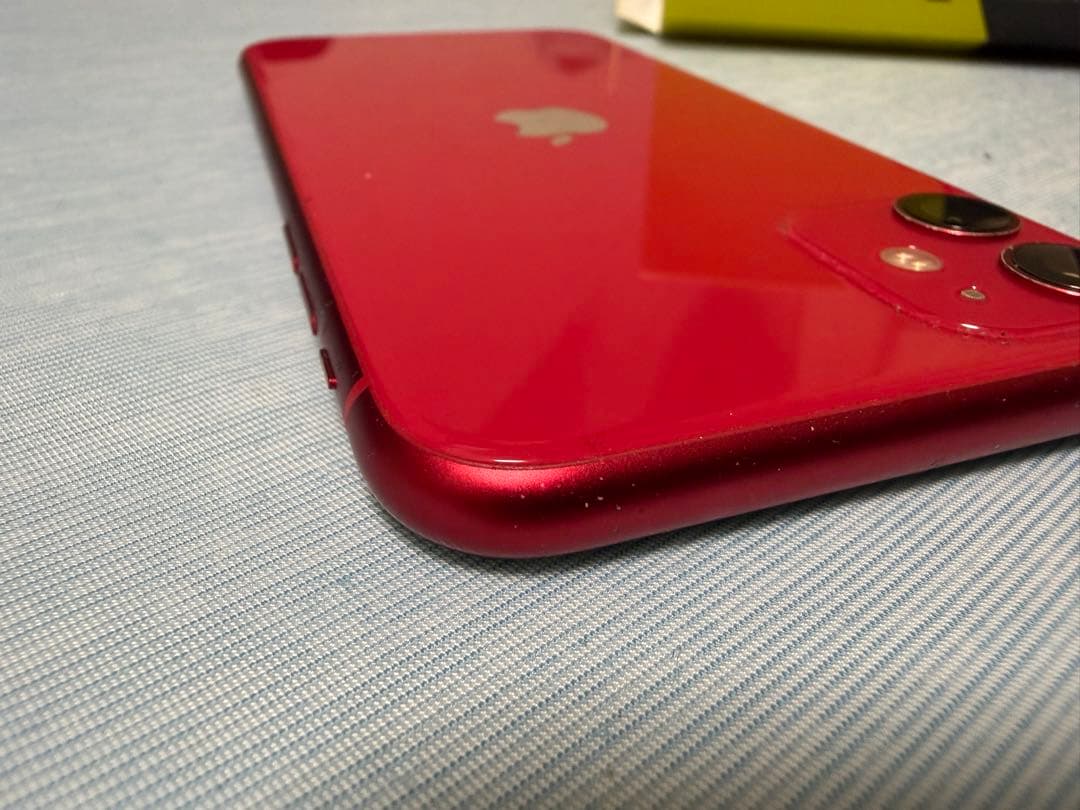 iPhone 11 赤SIMロック解除済 128GB バッテリー83%