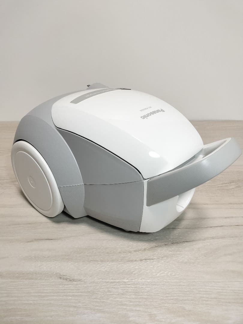 22年製 パナソニック MC-PBKN6A-H 紙パック式掃除機 ホワイト