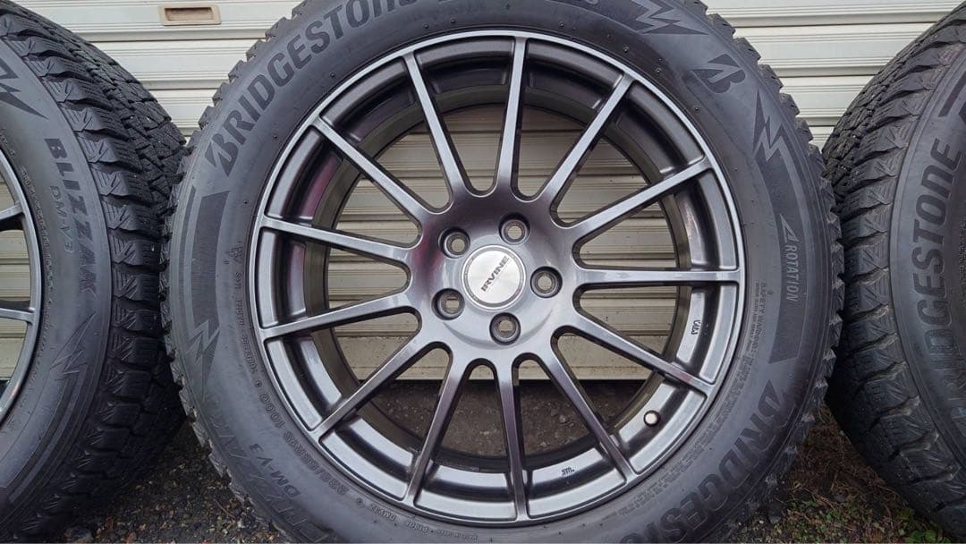 Greenさま　18インチ ブリザック　スタッドレス　冬用タイヤ・ホイールセット