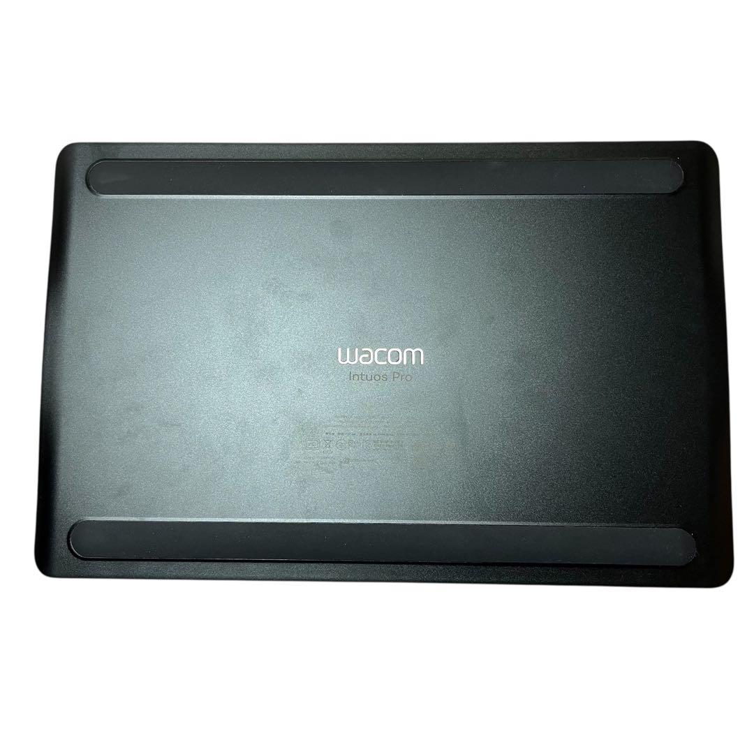 Wacom Intuos Pro Mサイズ PTH-660/K0 ペンタブ
