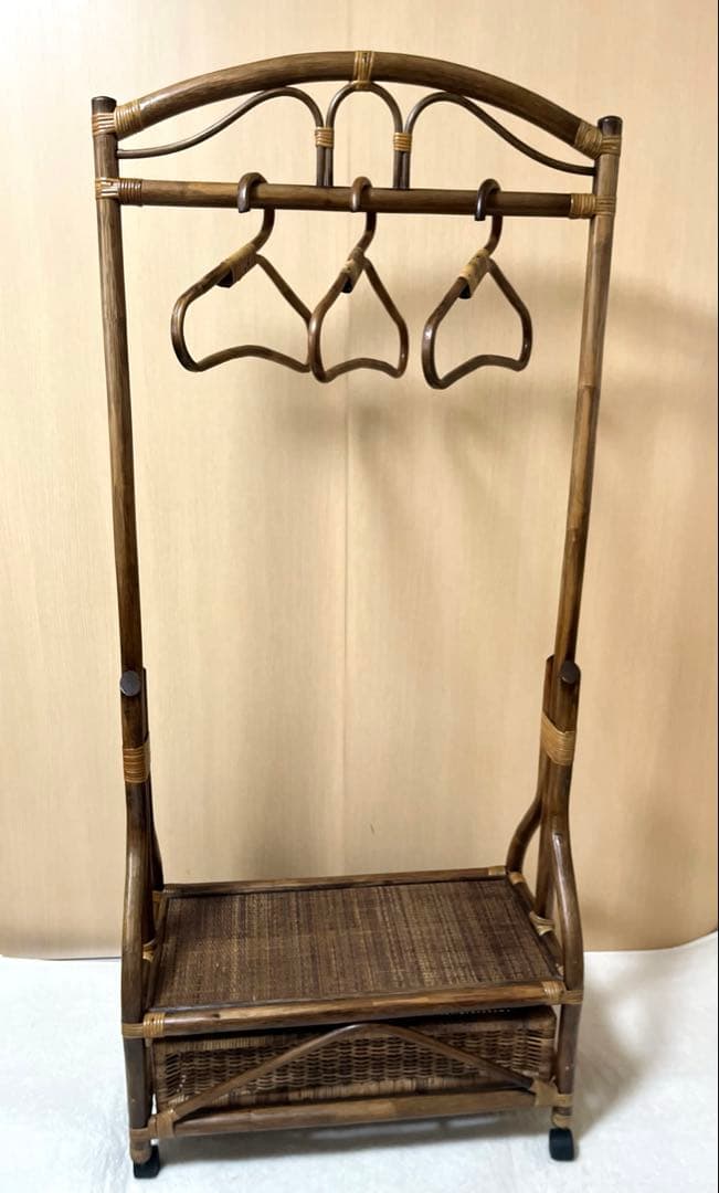 引き取り 配達限定! ラタン家具 ハンガーラック 籐家具 アンティーク