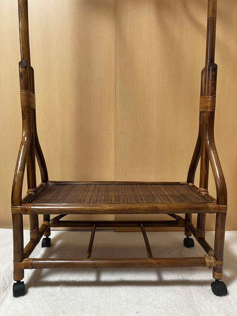 引き取り 配達限定! ラタン家具 ハンガーラック 籐家具 アンティーク