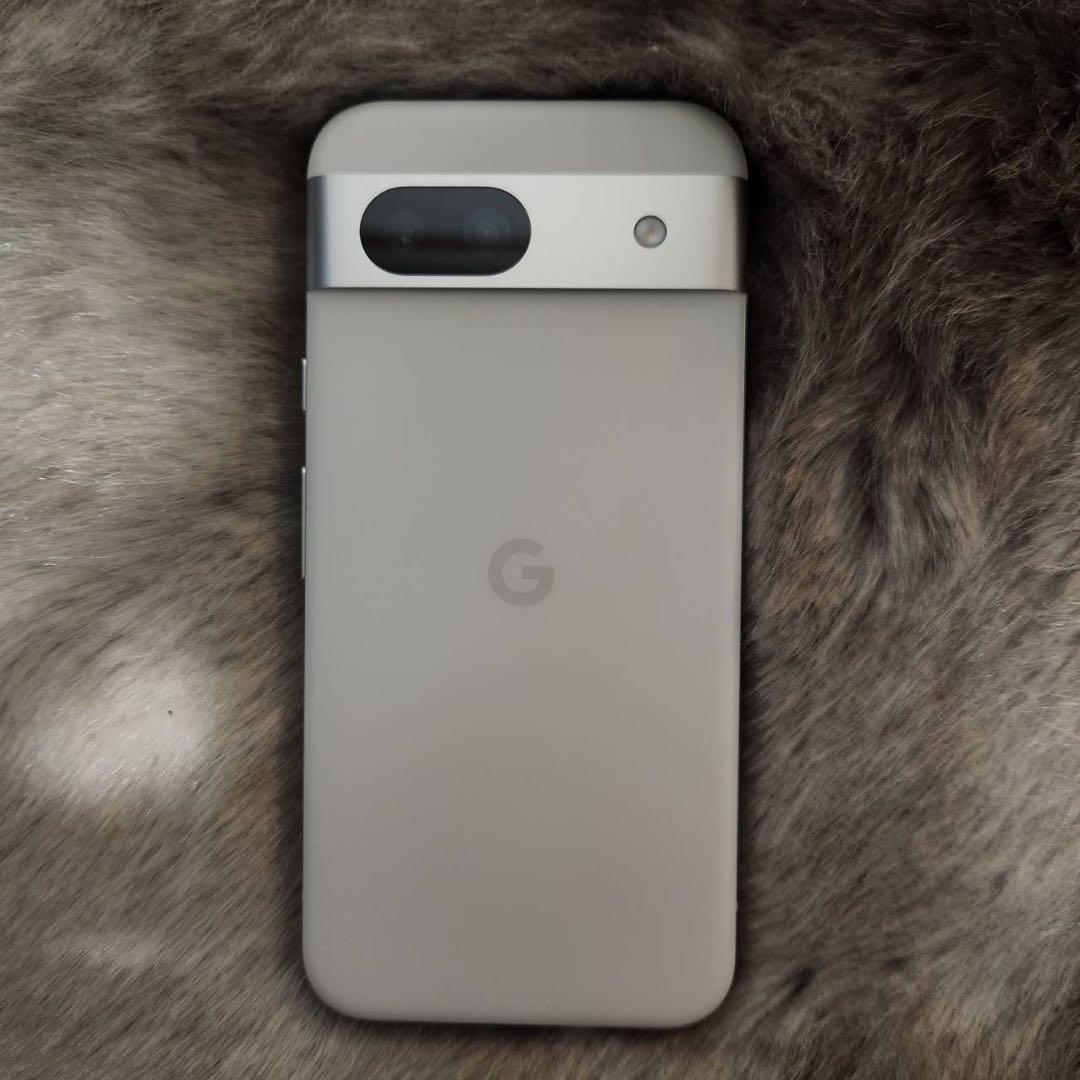 【極美品】Google pixel8a 白 UQモバイル