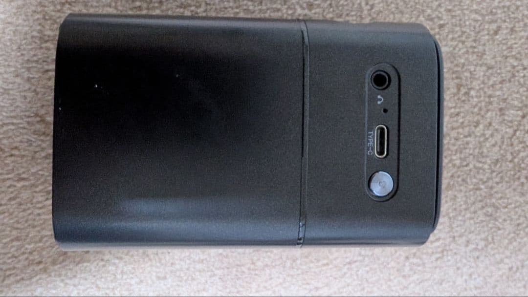 い*ぃ様 CINEMAGE mini シネマージュミニ　プロジェクター 本体と三