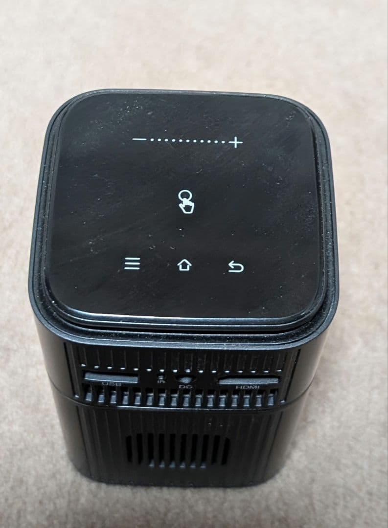 い*ぃ様 CINEMAGE mini シネマージュミニ　プロジェクター 本体と三