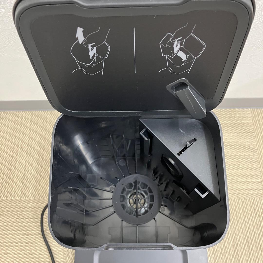 iRobot Roomba ルンバ i7 ブラック ロボット掃除機 動作確認済