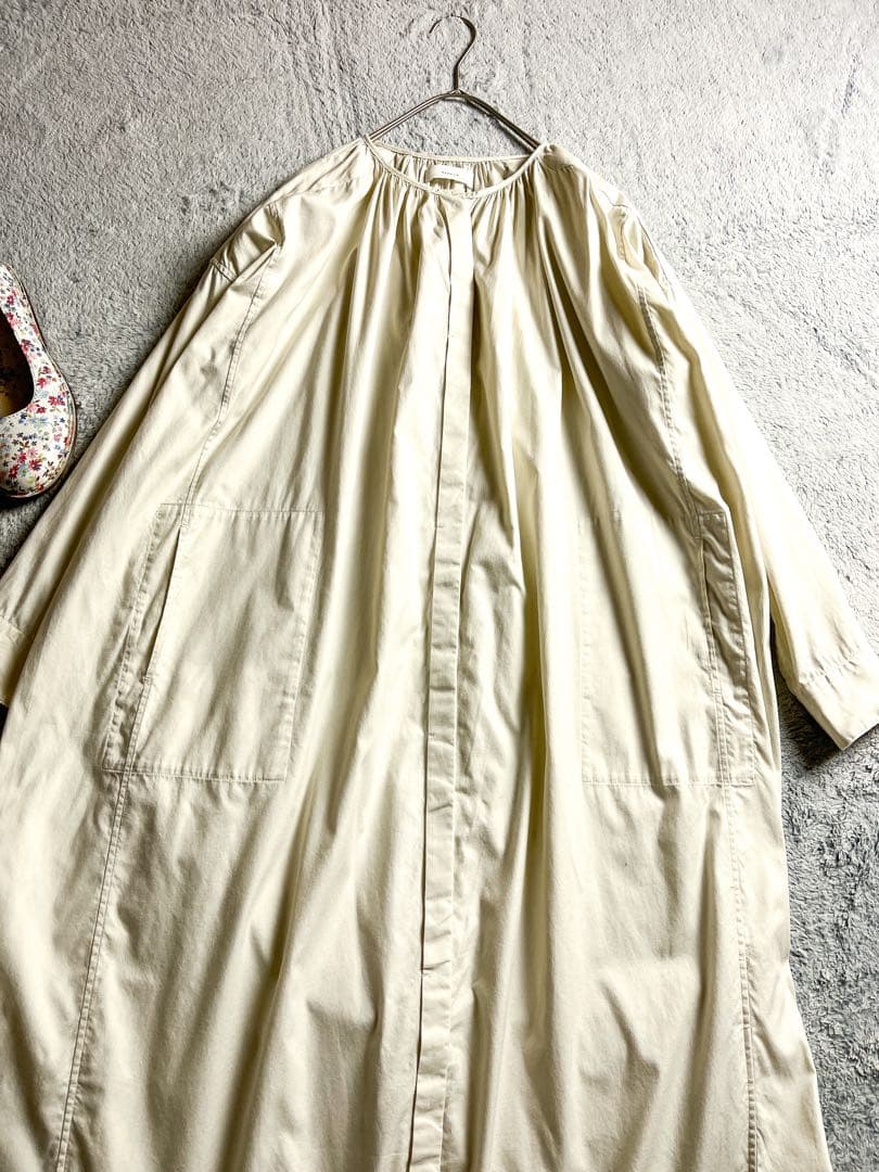 【kagure】かぐれ 綿100% ギャザーシャツワンピース アイボリー F