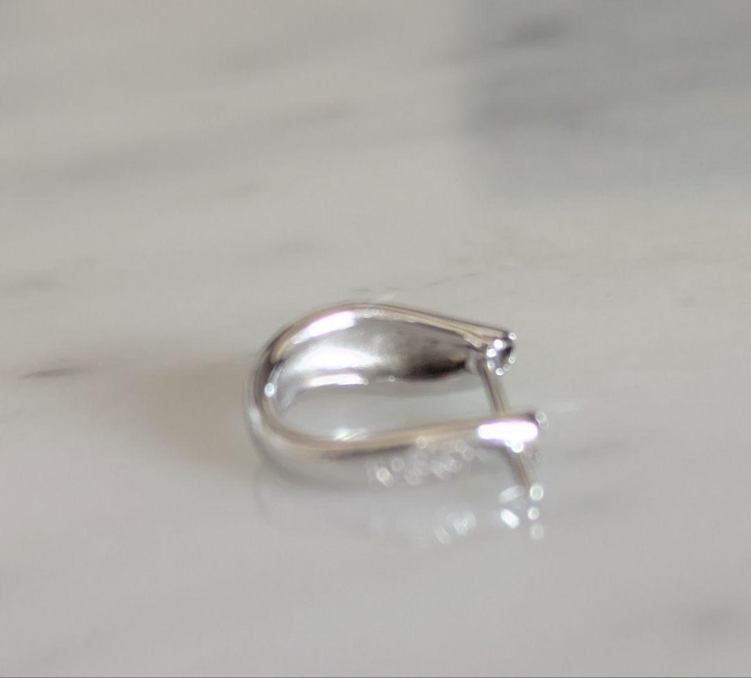 K18ホワイトゴールド フープ型 ピアス(片耳用)