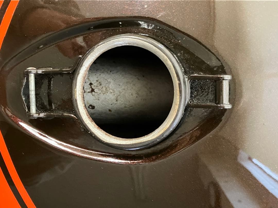 外プレスタンクkz900 kz z1 z2 リペイント　火の玉