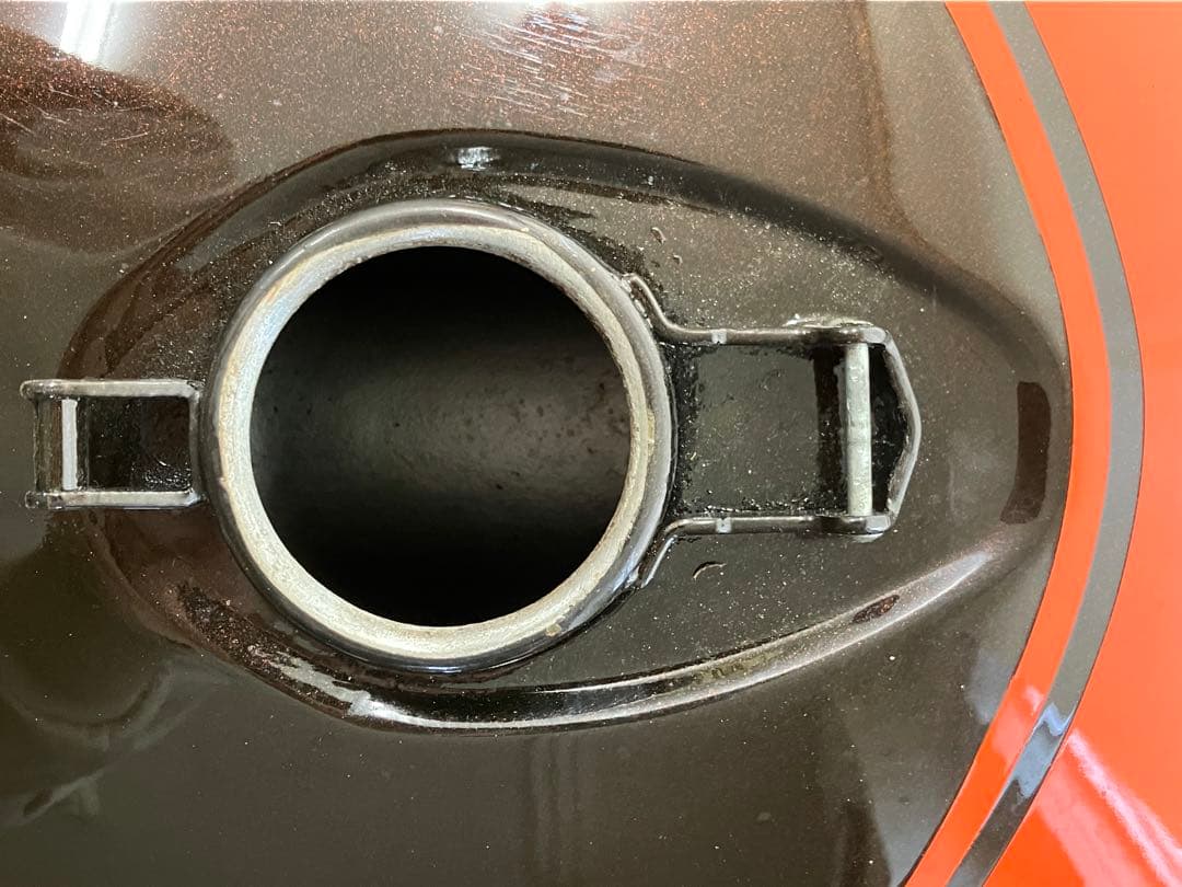 外プレスタンクkz900 kz z1 z2 リペイント　火の玉