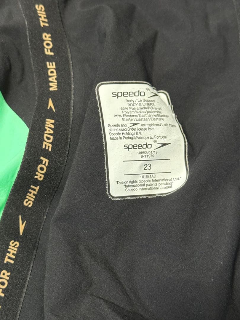 スピード　高速水着　競泳水着　ファストスキンピュアヴァラー　M