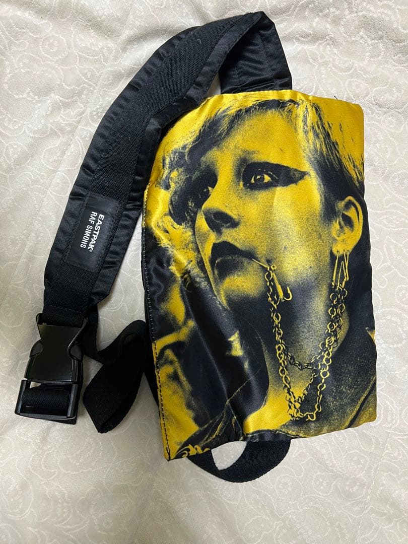 あ*様 【美品レア】RAFSIMONS ラフシモンズ eastpakボディーバッ