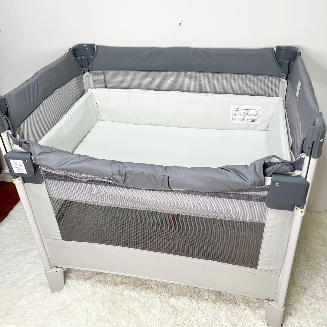 極美品 Aprica ココネルエアーAB ベビーベッド 折りたたみ グレーベア