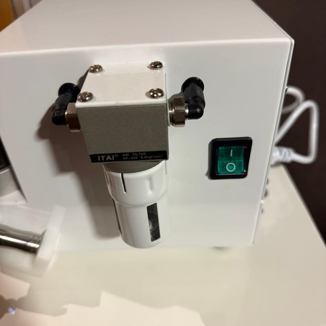 ドクターリセラ　美容機器　メディカルダームEX