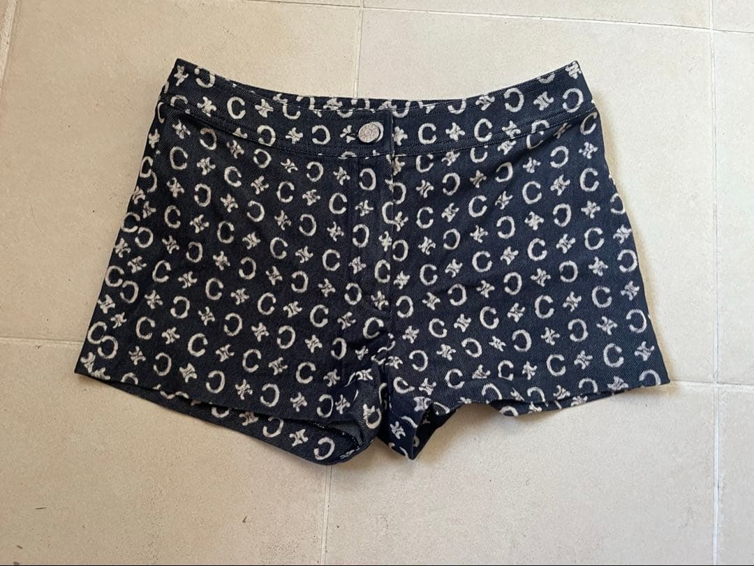 美品 セリーヌ　スリムフィット デニムショートパンツ　ミニ　Sサイズ