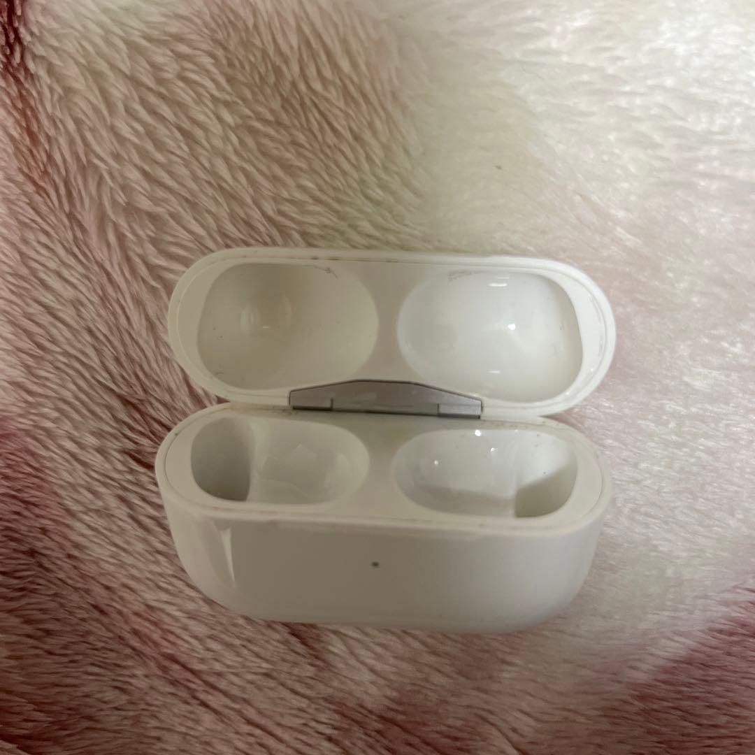 AirPods Proケースのみ