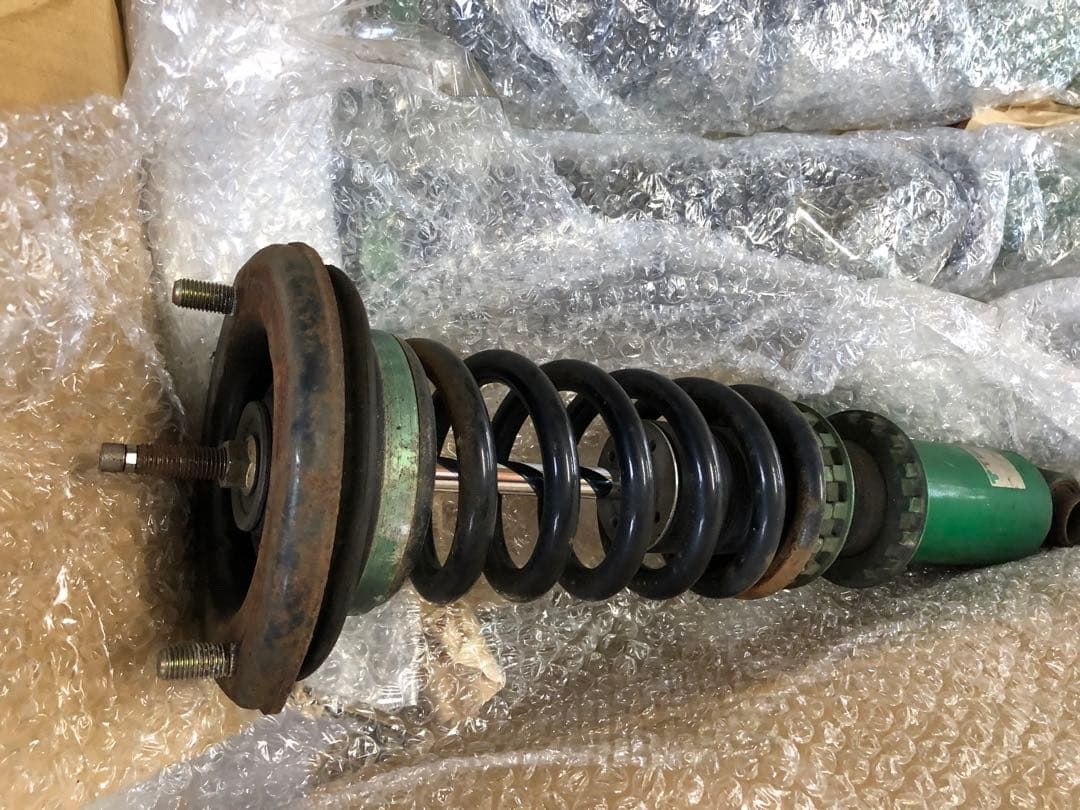 R32GT-R、TEIN車高調