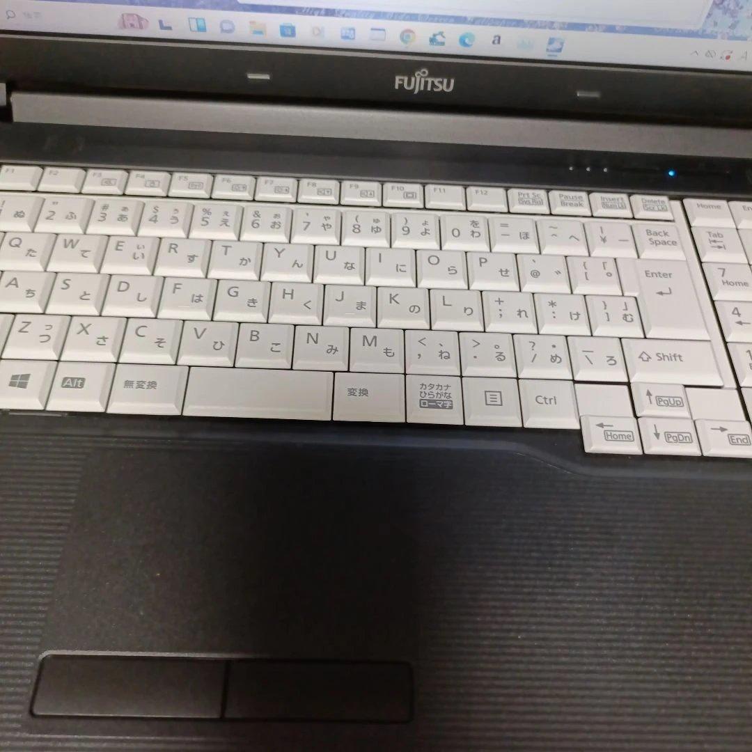富士通　lifebook A576/PXマウスおまけ。値下げしました。