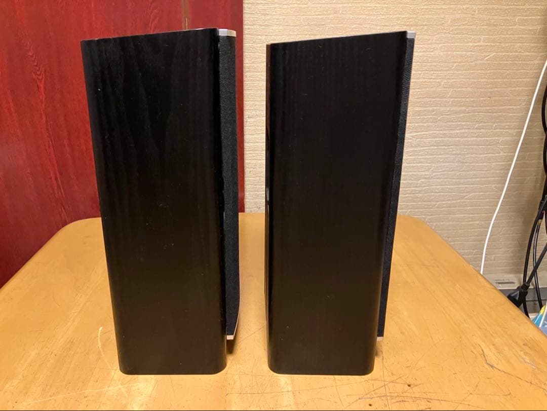 JBL 小型スピーカー サテライト スピーカー？ (ジェー ビー エル )