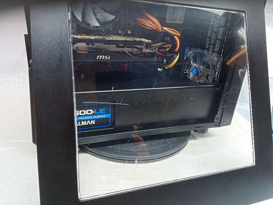 Thermaltake ミドルタワーPC i74790