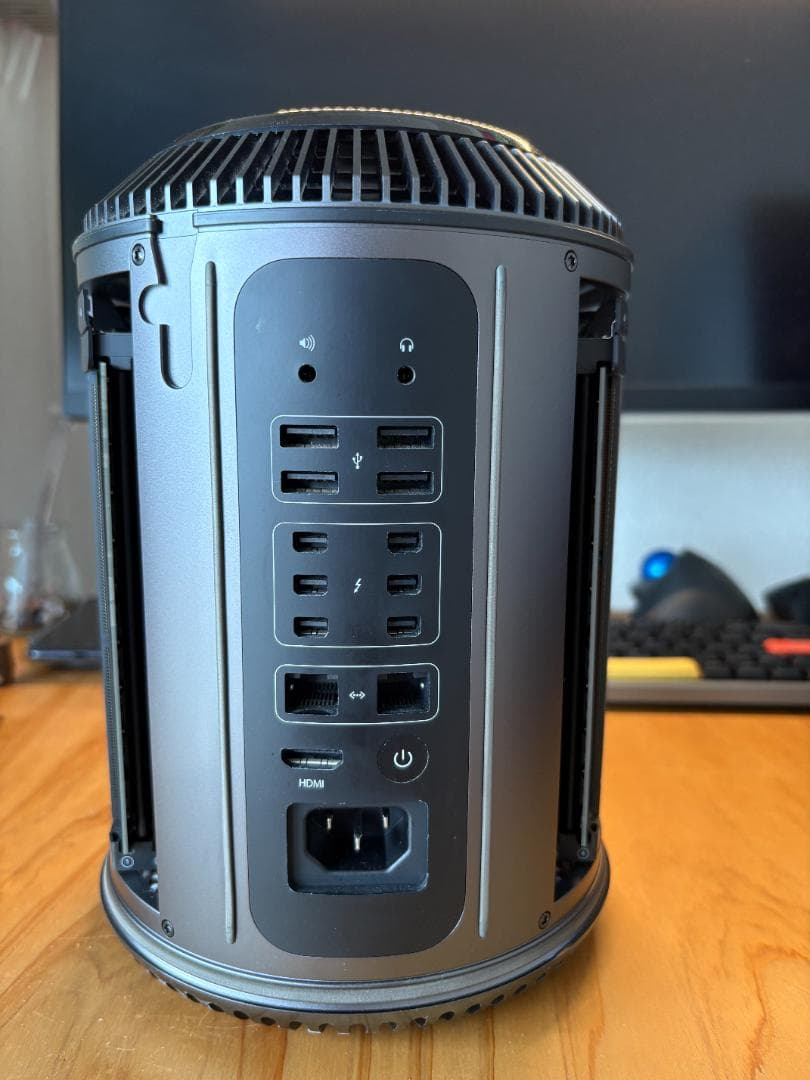 Macデスクトップ Mac Pro Late 2013 3.5GHz 16GB D500