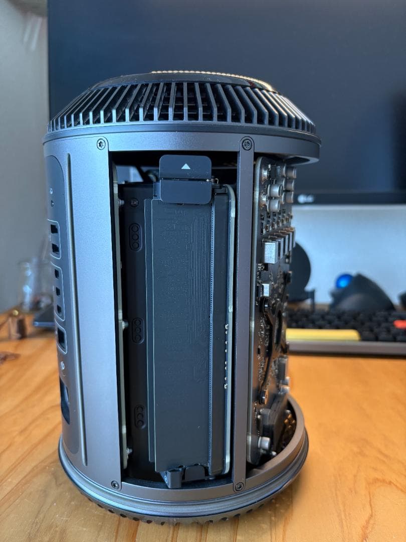 Macデスクトップ Mac Pro Late 2013 3.5GHz 16GB D500