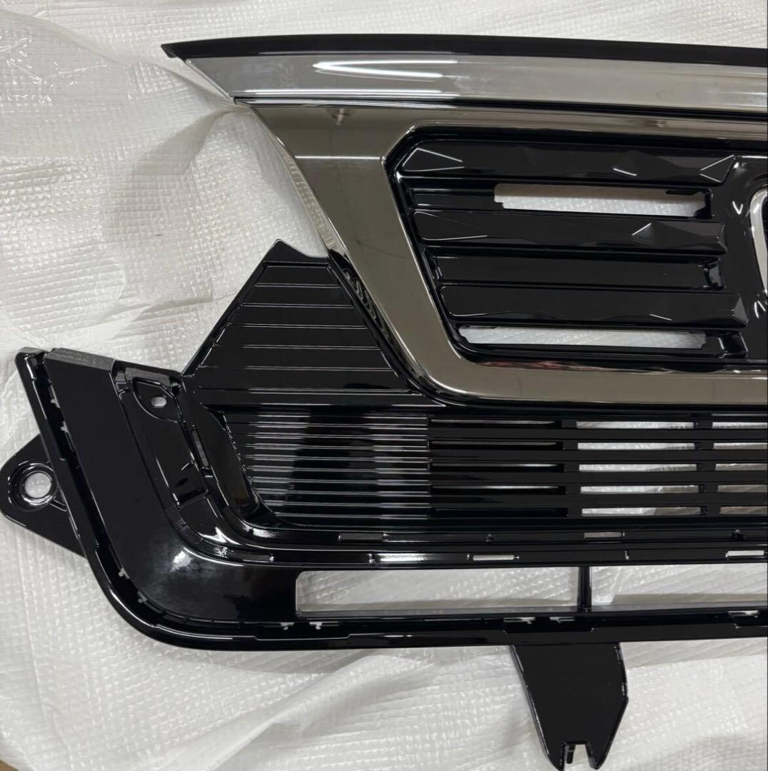 N-BOX JF3 JF4 ディーラーオプション　ブラックメッキ　フロントグリル