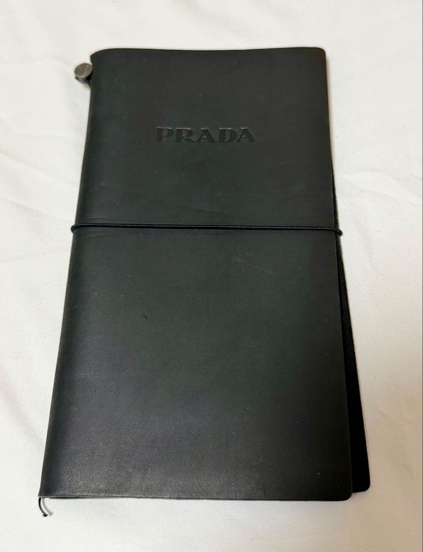 未使用 PRADAコラボ トラベラーズノート　追加ノート付き