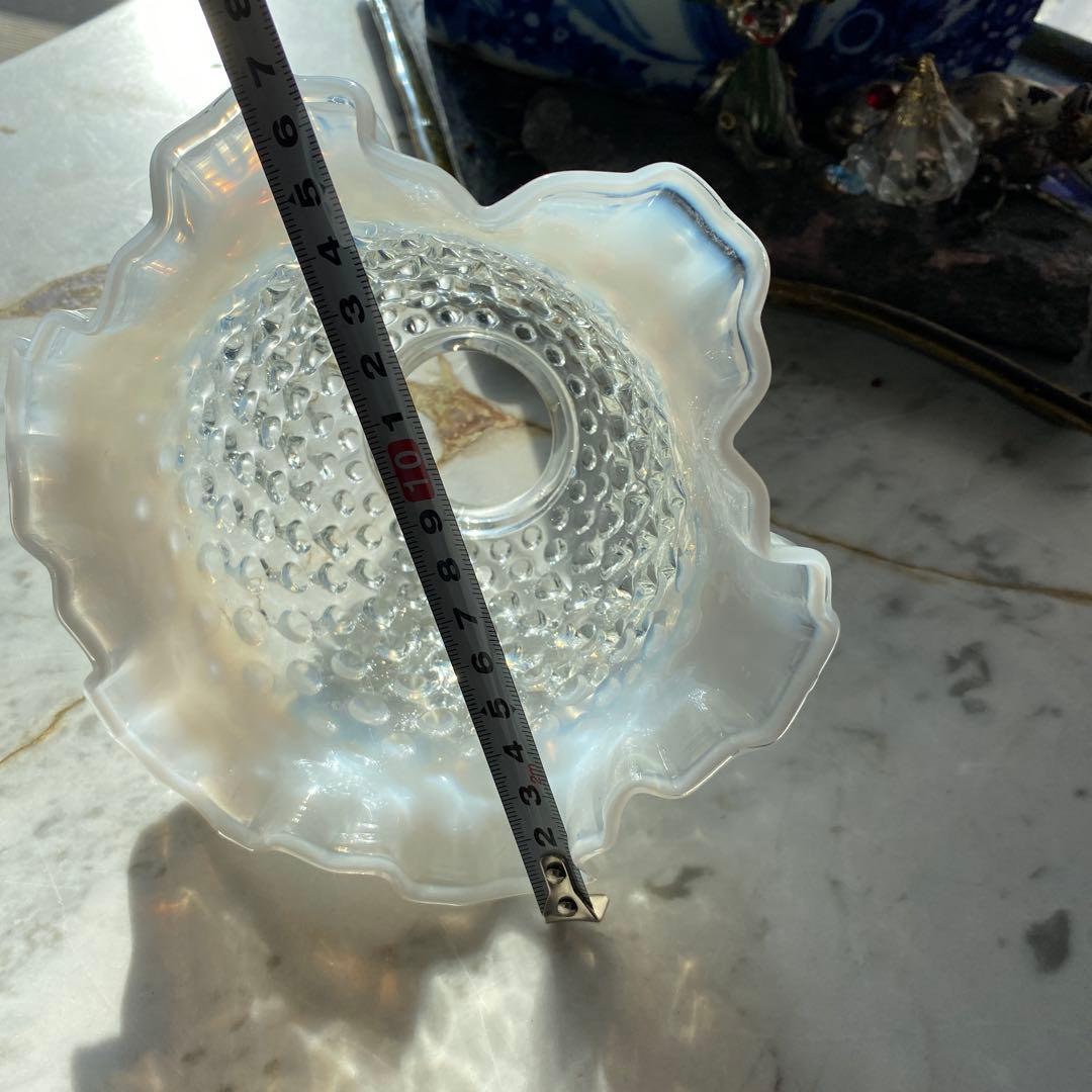 オールドフェントン　オパールセント　ホブネイル　　ガラスシェード