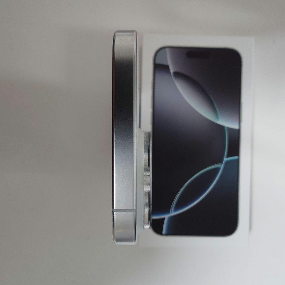 iPhone16 Pro Max 256GB ホワイトチタニウム