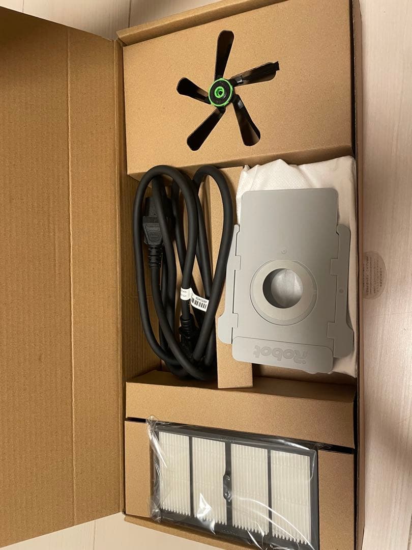 ち*た様 iRobot　アイロボット ルンバ s9+ ロボット掃除機 S9558